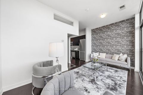 Photo 9 at 403 - 10376 Yonge Street, Crosby, Richmond Hill