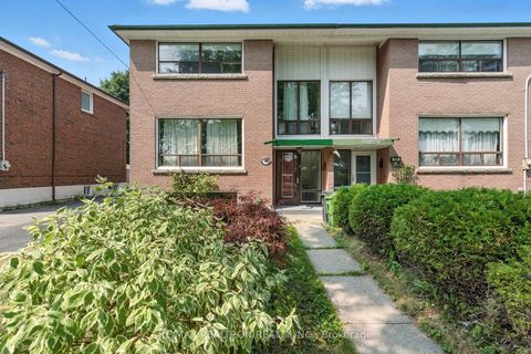 Photo 1 at 498 Midland Avenue, Cliffside, Toronto