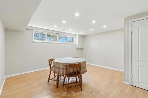 Photo 15 at 498 Midland Avenue, Cliffside, Toronto