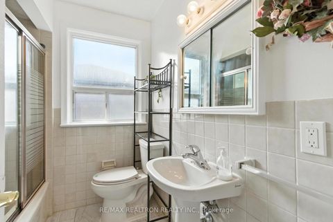 Photo 21 at 498 Midland Avenue, Cliffside, Toronto