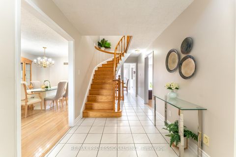 Photo 3 at 17 Lavery Trail, Highland Creek, Toronto