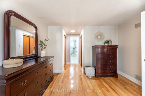 Photo 36 at 17 Lavery Trail, Highland Creek, Toronto