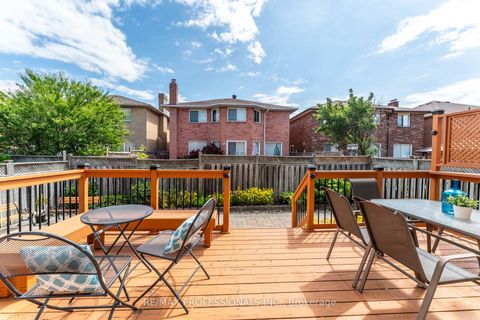 Photo 45 at 17 Lavery Trail, Highland Creek, Toronto