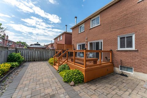 Photo 47 at 17 Lavery Trail, Highland Creek, Toronto