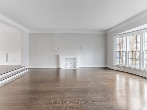 Photo 5 at 198 Old Forest Hill Road, Forest Hill North, Toronto