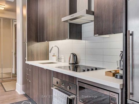 Photo 8 at 1117 - 20 John Street, Waterfront Communities C1, Toronto Photo 8 at 1117 - 20 John Street, Waterfront Communities C1, Toronto