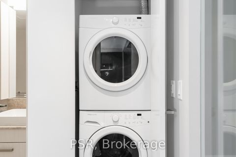 Photo 23 at 311 - 3018 Yonge Street, Lawrence Park South, Toronto