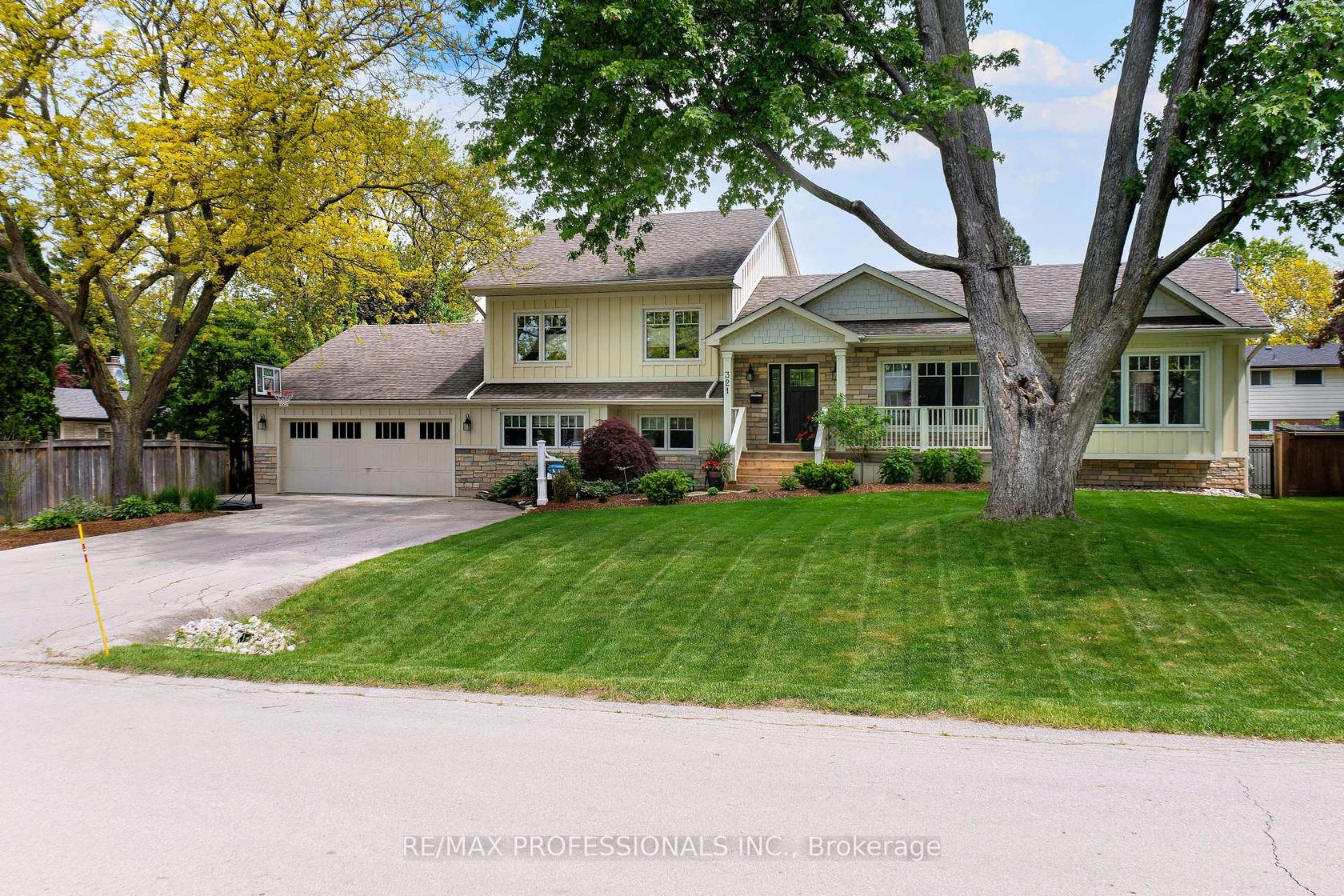 321 Wendy Lane, WO West, Oakville 