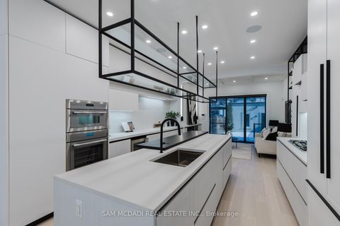 Photo 8 at 129 Beaconsfield Avenue, Little Portugal, Toronto