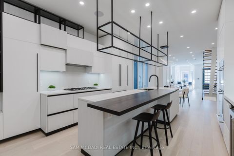 Photo 9 at 129 Beaconsfield Avenue, Little Portugal, Toronto