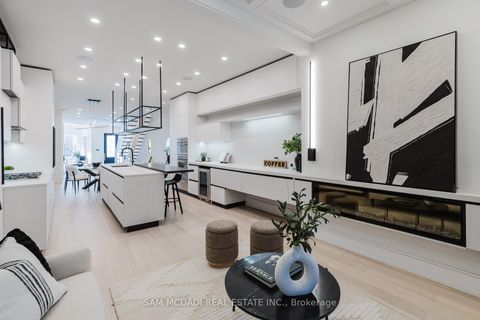 Photo 13 at 129 Beaconsfield Avenue, Little Portugal, Toronto