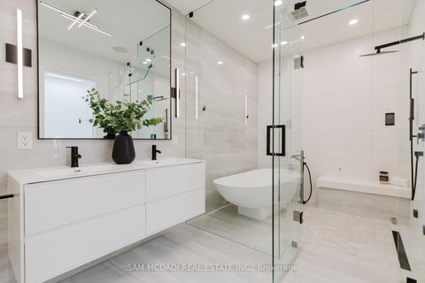 Photo 34 at 129 Beaconsfield Avenue, Little Portugal, Toronto
