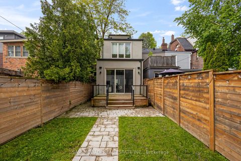 Photo 44 at 129 Beaconsfield Avenue, Little Portugal, Toronto