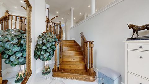 Photo 14 at 72 Headwater Crescent, Oak Ridges, Richmond Hill Photo 14 at 72 Headwater Crescent, Oak Ridges, Richmond Hill