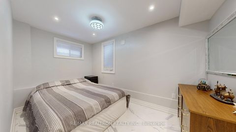 Photo 35 at 72 Headwater Crescent, Oak Ridges, Richmond Hill