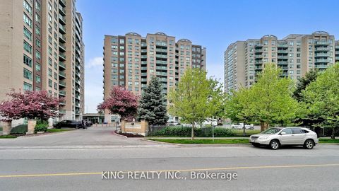 Photo 1 at 901 - 23 Oneida Crescent, Langstaff, Richmond Hill
