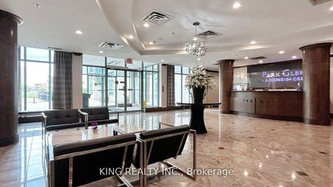 Photo 8 at 901 - 23 Oneida Crescent, Langstaff, Richmond Hill