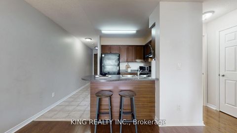 Photo 21 at 901 - 23 Oneida Crescent, Langstaff, Richmond Hill