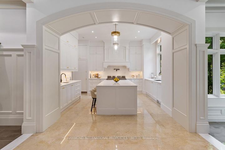 Photo 13 at 40 Golf Avenue, East Woodbridge, Vaughan