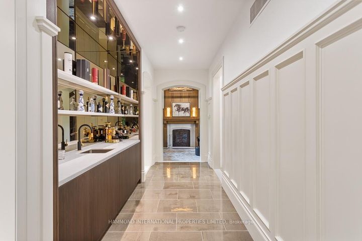 Photo 23 at 40 Golf Avenue, East Woodbridge, Vaughan
