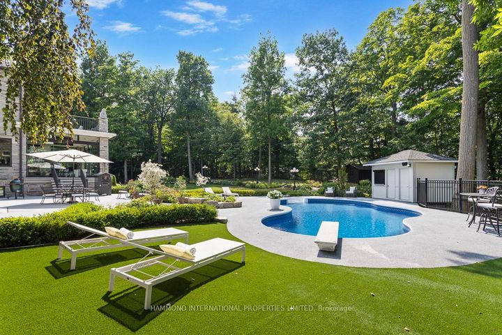 Photo 45 at 40 Golf Avenue, East Woodbridge, Vaughan