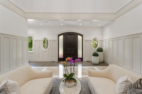 Photo 5 at 40 Golf Avenue, East Woodbridge, Vaughan