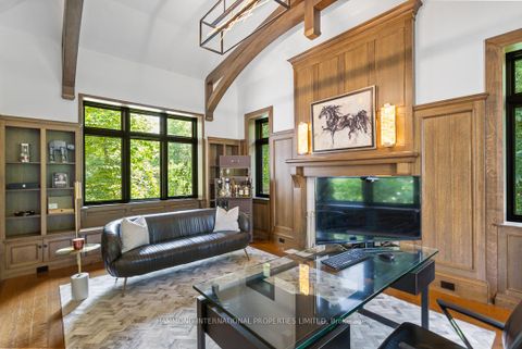Photo 26 at 40 Golf Avenue, East Woodbridge, Vaughan