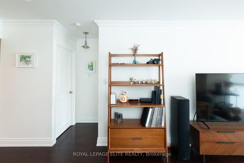 Photo 4 at 904 - 95 LOMBARD Street, Yonge Corridor, Toronto