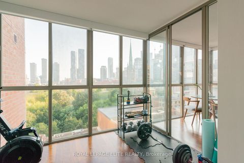 Photo 13 at 904 - 95 LOMBARD Street, Yonge Corridor, Toronto