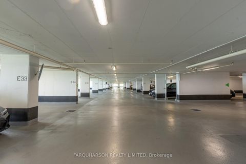Photo 23 at 3209 - 1926 Lakeshore Boulevard W, Swansea, Toronto