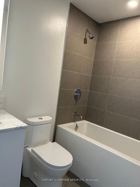 Photo 7 at 402 - 270 Dufferin Street, South Parkdale, Toronto
