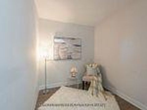 Photo 9 at 808 - 2910 HIGHWAY 7 Road W, Concord, Vaughan
