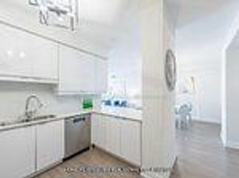 Photo 33 at 808 - 2910 HIGHWAY 7 Road W, Concord, Vaughan