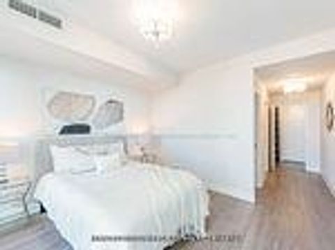 Photo 34 at 808 - 2910 HIGHWAY 7 Road W, Concord, Vaughan