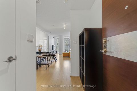 Photo 5 at 925 - 10 Capreol Court, Waterfront Communities C1, Toronto