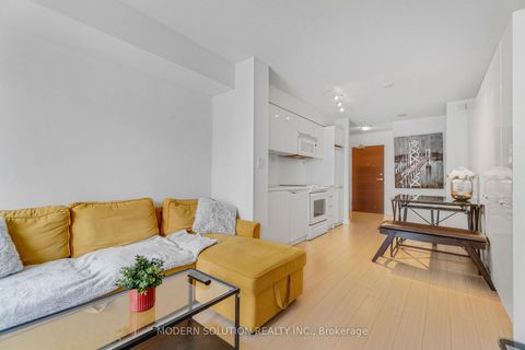 Photo 9 at 925 - 10 Capreol Court, Waterfront Communities C1, Toronto