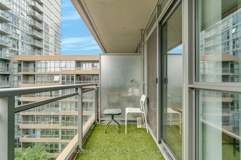 Photo 21 at 925 - 10 Capreol Court, Waterfront Communities C1, Toronto