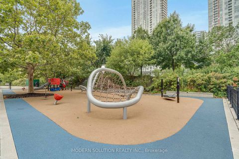 Photo 28 at 925 - 10 Capreol Court, Waterfront Communities C1, Toronto
