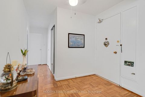 Photo 5 at 1 - 8 Kinsdale Boulevard, Queensway, Toronto