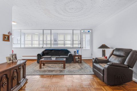 Photo 8 at 1 - 8 Kinsdale Boulevard, Queensway, Toronto