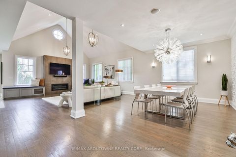 Photo 4 at 283 Jennings Crescent, BR Bronte, Oakville