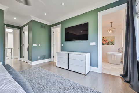 Photo 16 at 283 Jennings Crescent, BR Bronte, Oakville