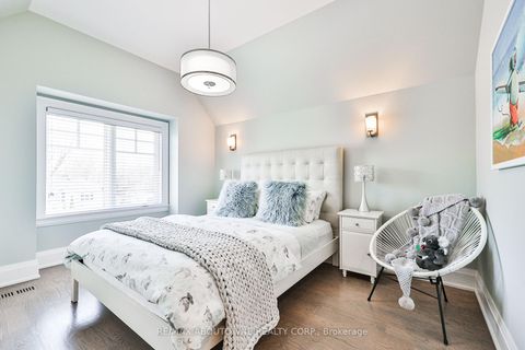 Photo 22 at 283 Jennings Crescent, BR Bronte, Oakville