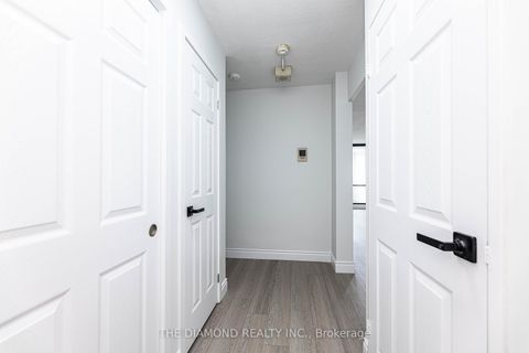 Photo 7 at 3206 - 3 Massey Square, Crescent Town, Toronto