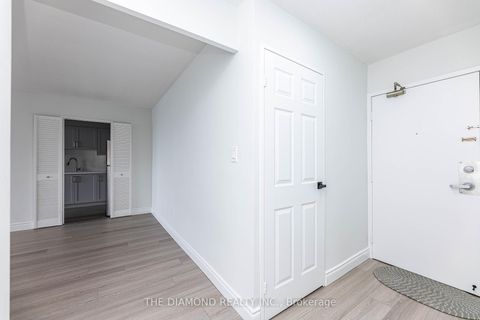 Photo 10 at 3206 - 3 Massey Square, Crescent Town, Toronto