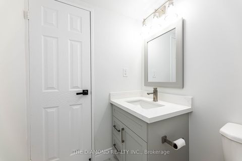 Photo 22 at 3206 - 3 Massey Square, Crescent Town, Toronto