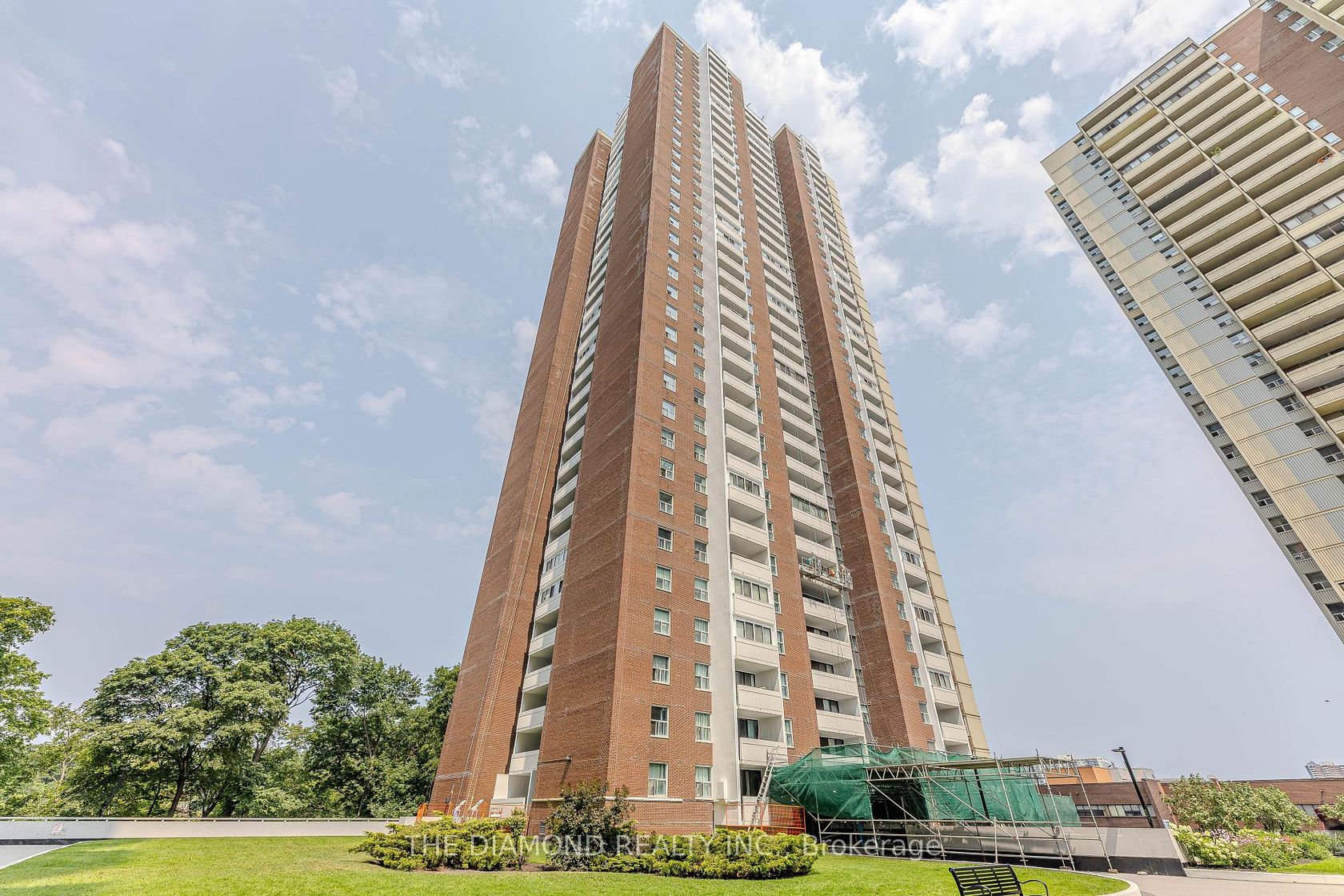 3206 - 3 Massey Square, Crescent Town, Toronto 