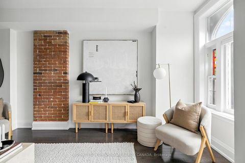 Photo 2 at 31 Major Street, University, Toronto