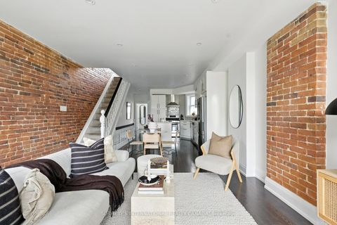 Photo 4 at 31 Major Street, University, Toronto