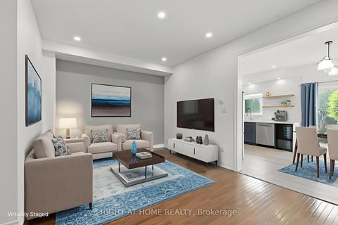 Photo 5 at 215 Canada Drive, Vellore Village, Vaughan
